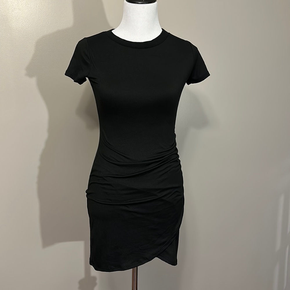 Poly/spandex black fitted dress